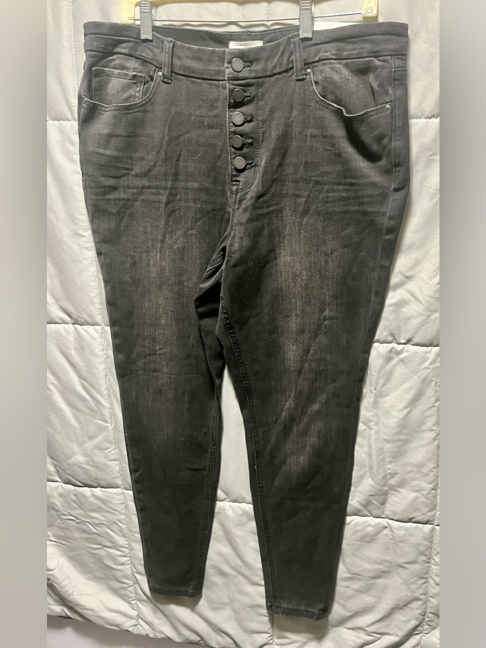 M. Jeans by Maurice’s Size L Large Black Denim Jeggings Button Fly NWT New